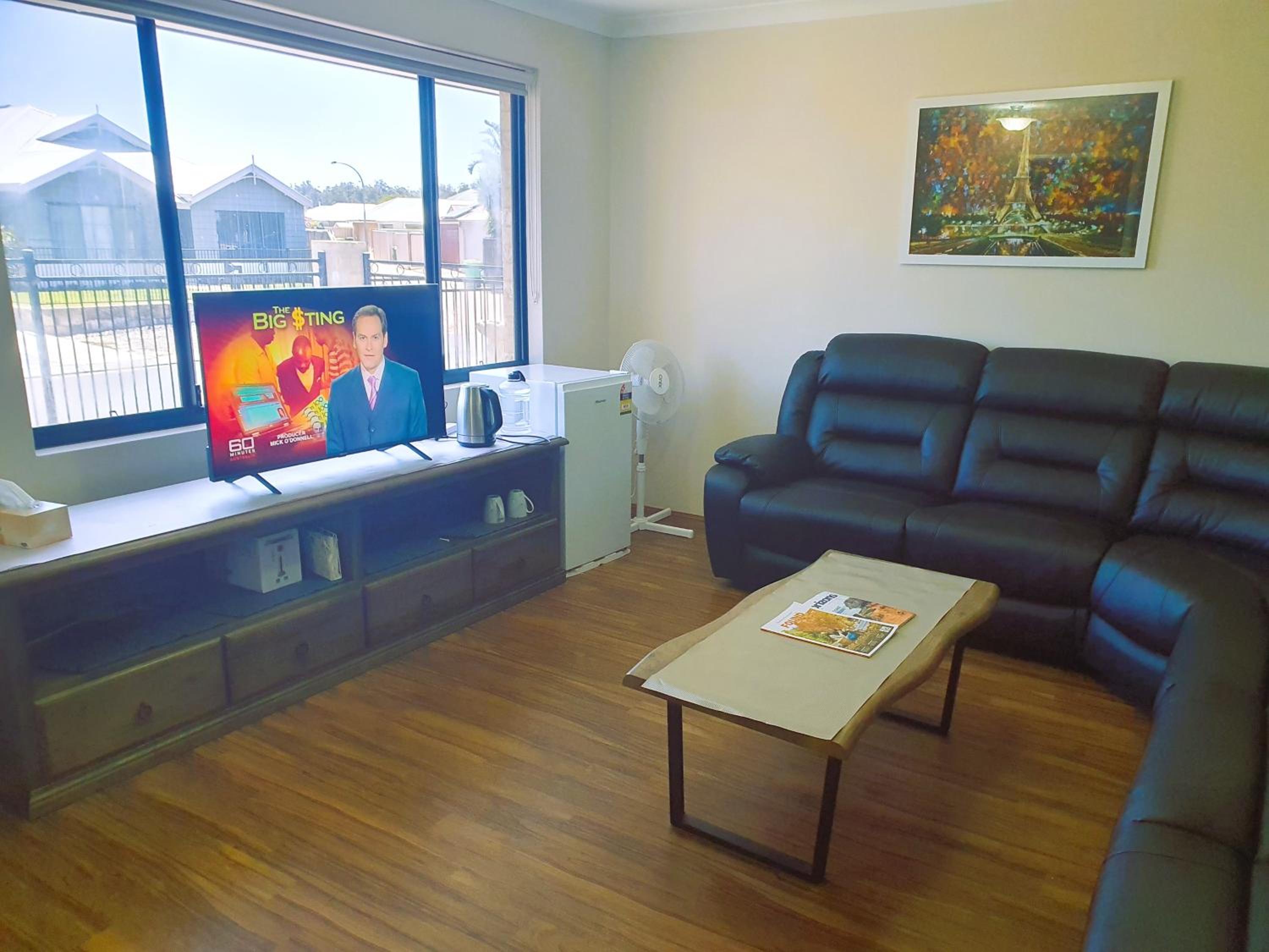 Dalyellup Guest House- Walk to Shops, Near Beach & Bunbury