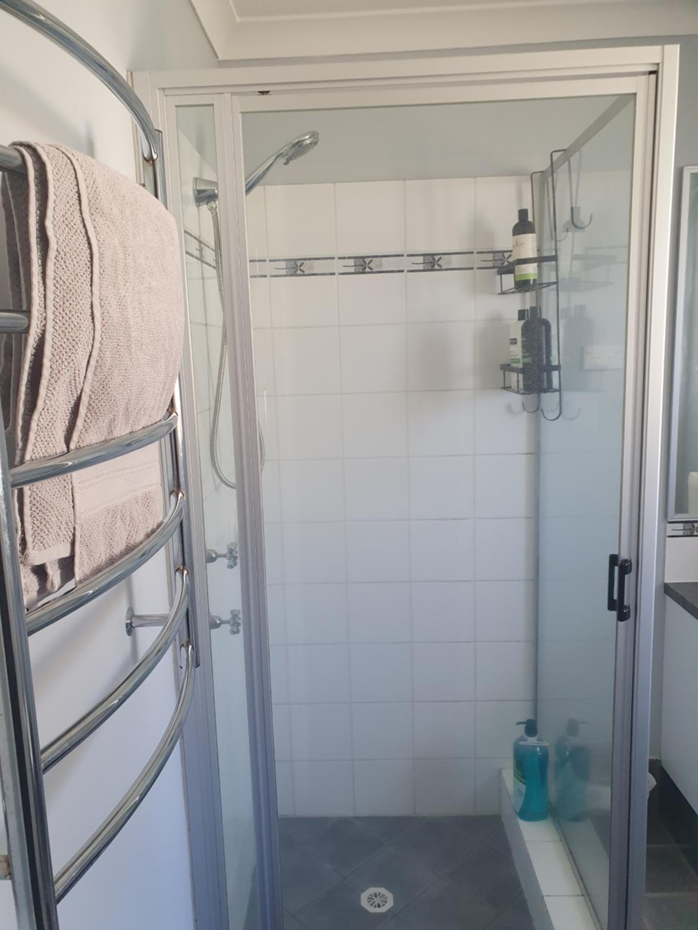 Dalyellup Guest House- Walk to Shops, Near Beach & Bunbury