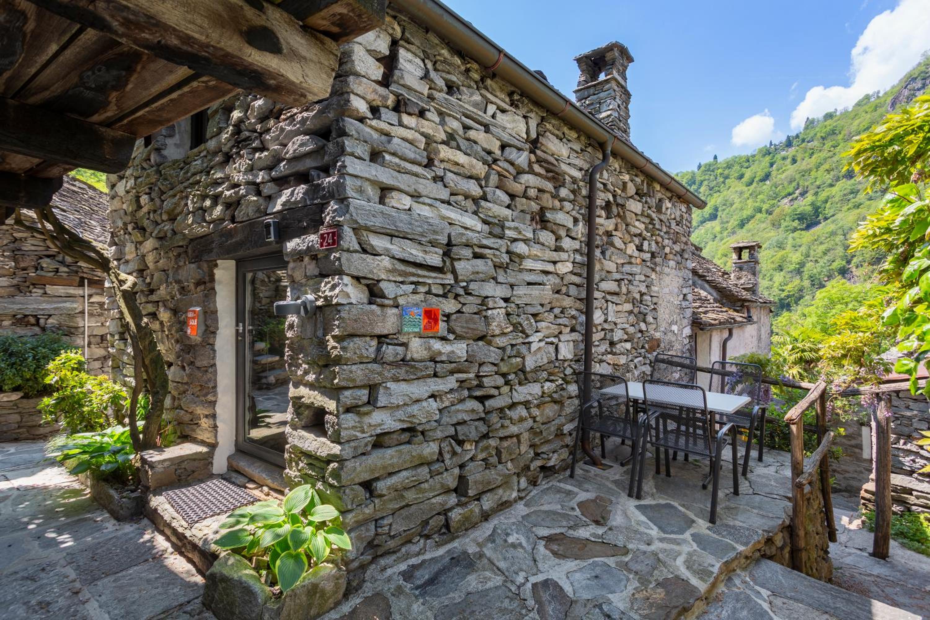 Rustici della Verzasca Ferien Wohnungen