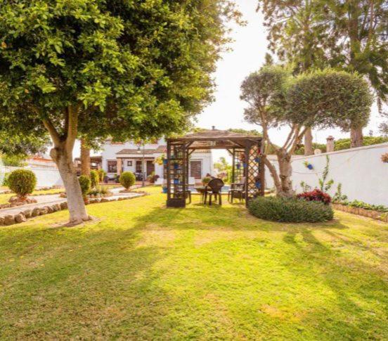 Gran Casa con Piscina Privada by Chiclana Dreams