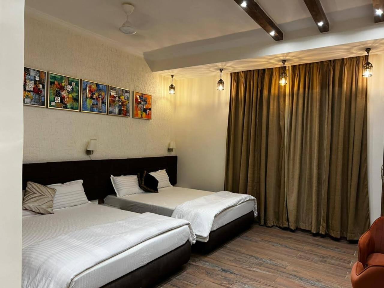 The Stoneberry Resort