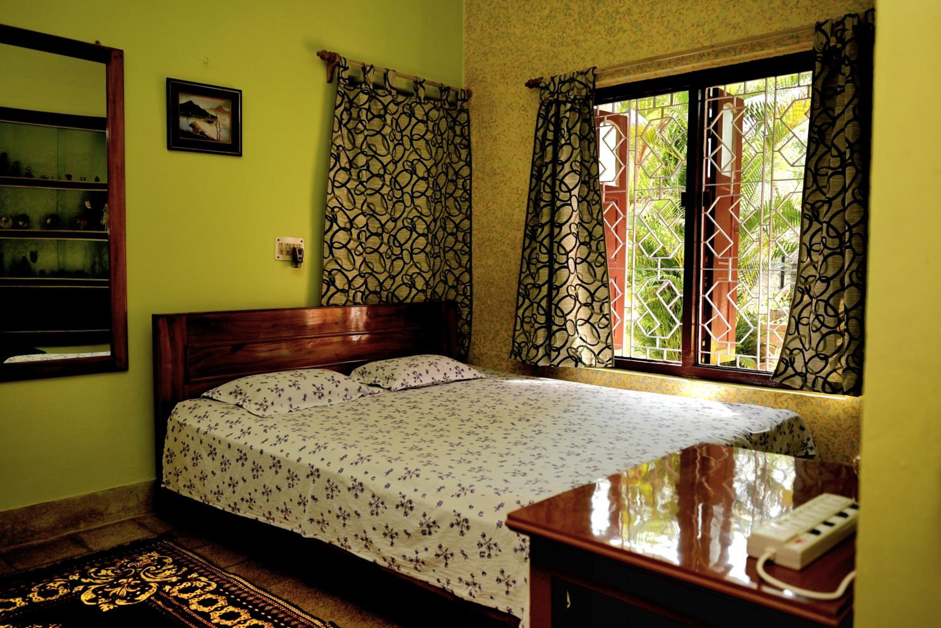 Saptaparni Homestay