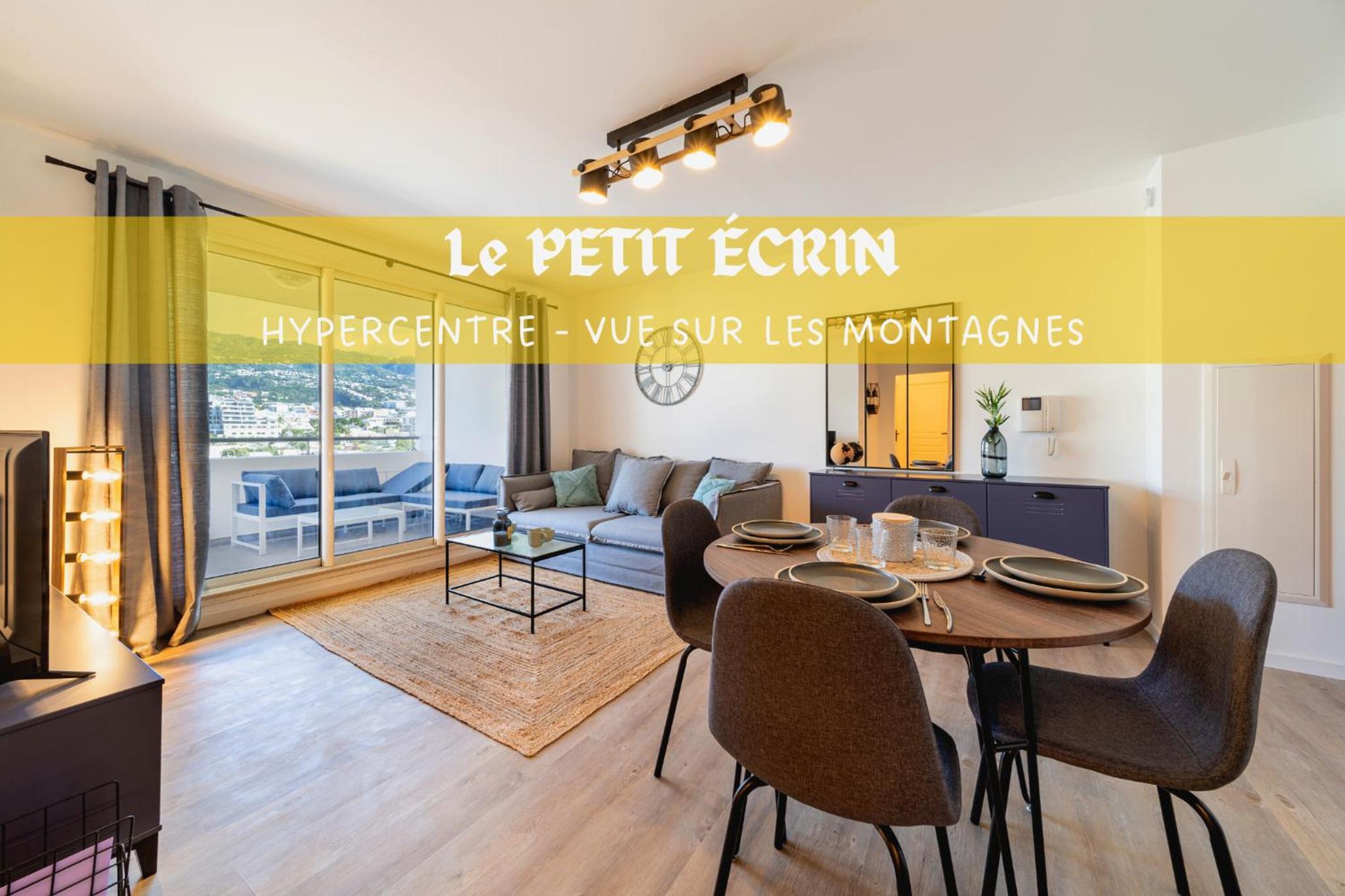 Le Petit Ecrin - Centre-ville et vue montagne