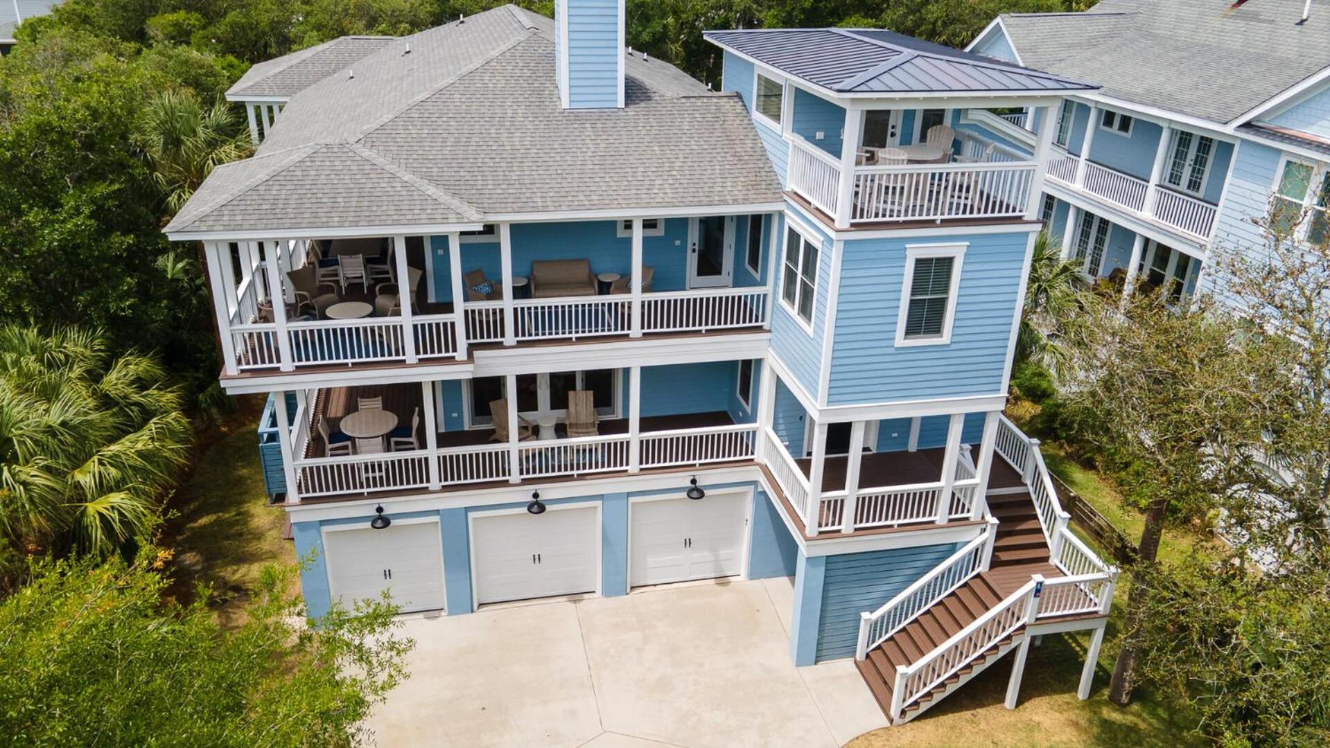 719 Sea Dragon Ln view 2