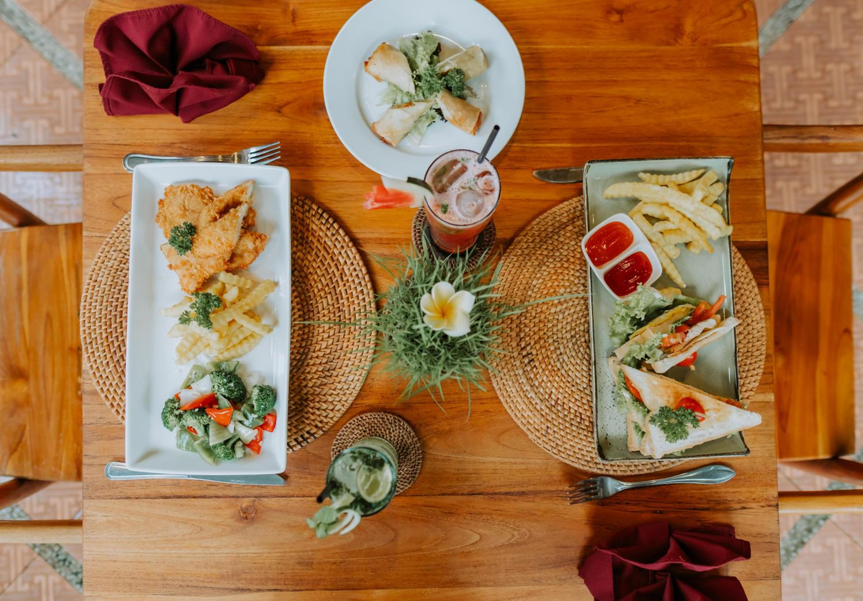 dining