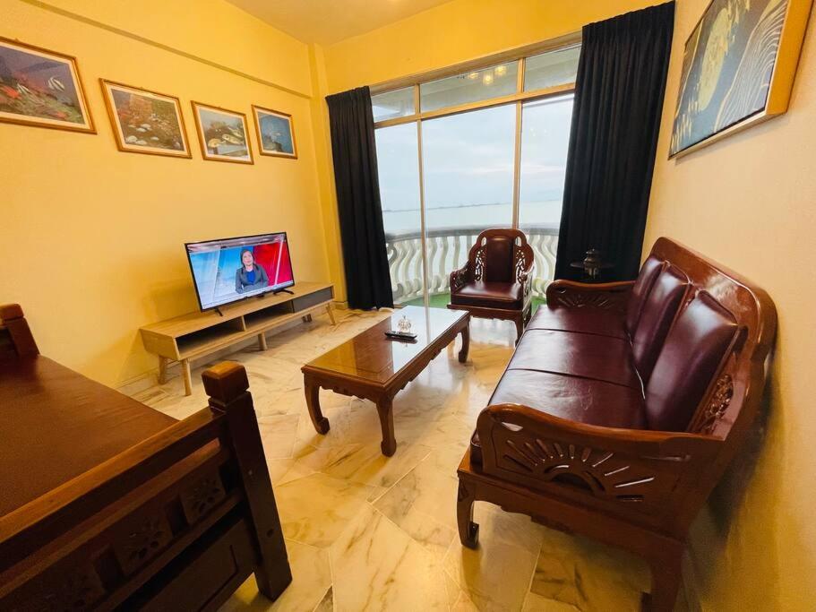 Beach Front 3BR at Glory Beach Resort photo 1