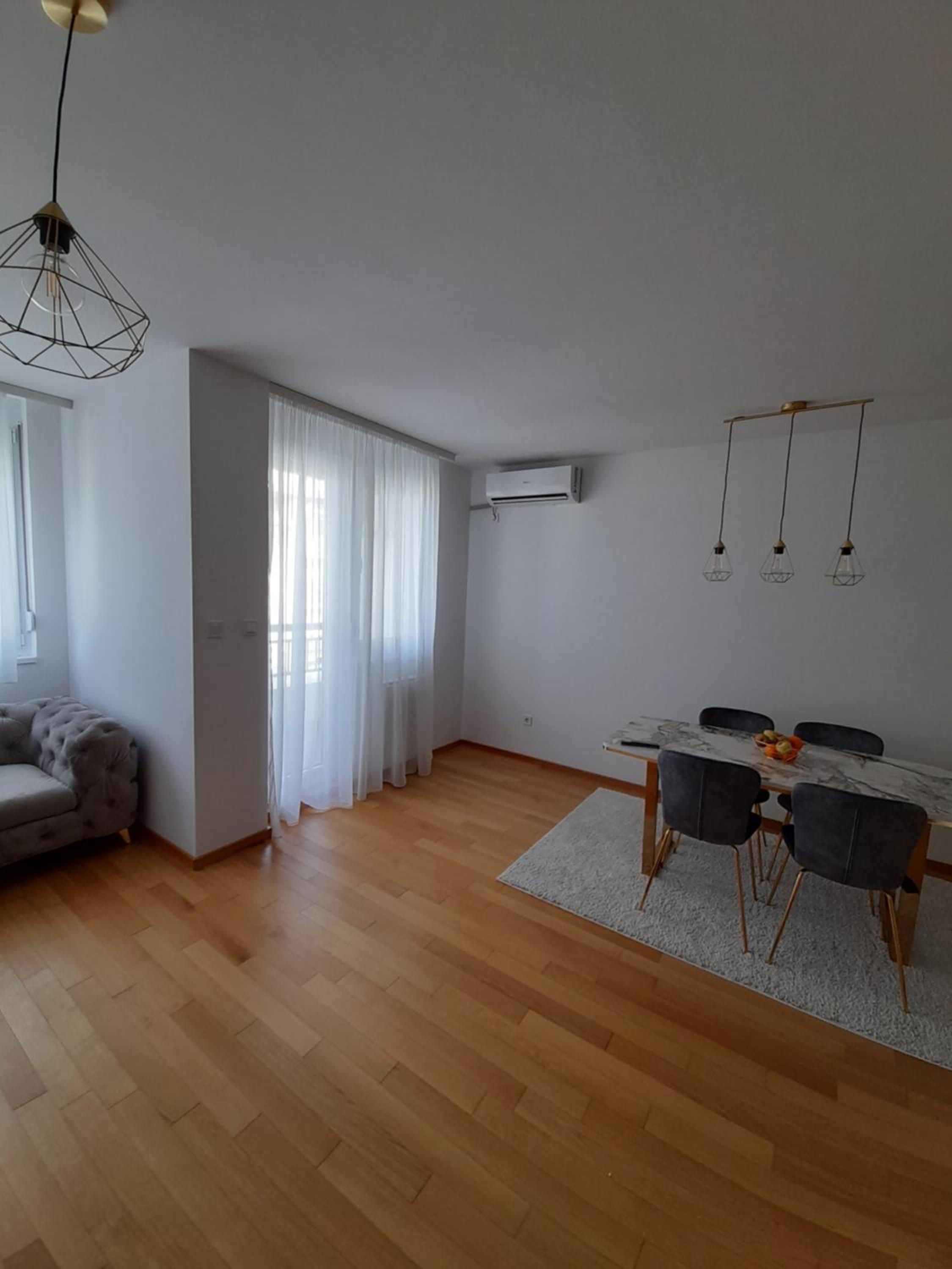 Apartman Lena
