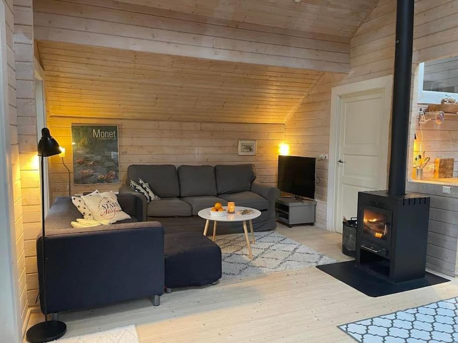 Hyggeligt og lyst feriehus nær stranden i Klint