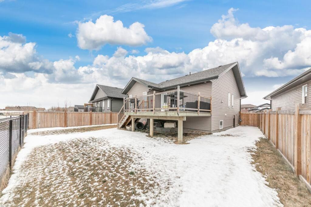 Modern House Fenced Back Yard BBQ Garage