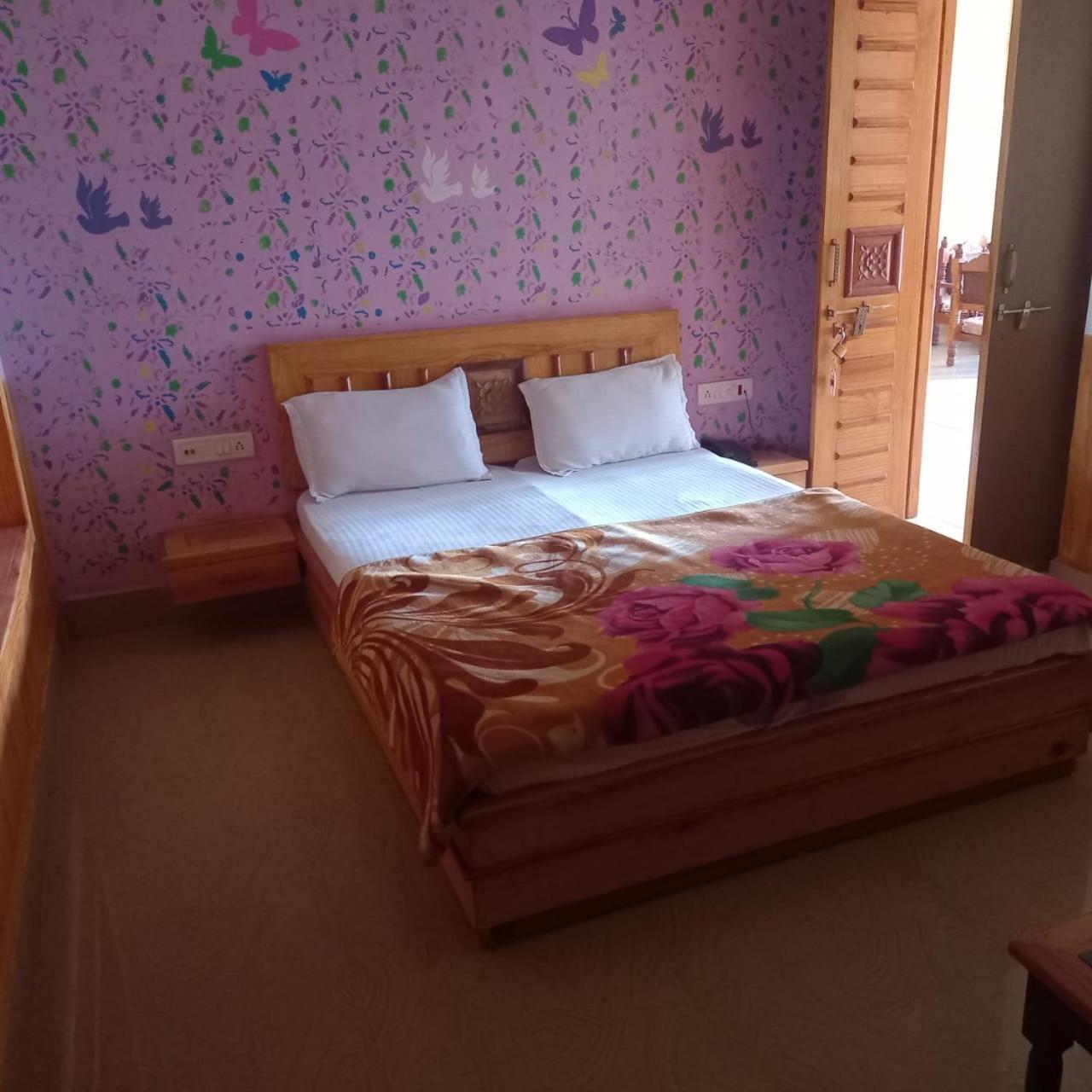 Photo 19