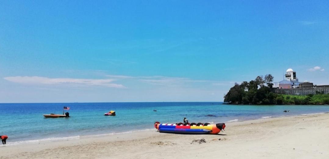 Studio Beach View Teluk Kemang view 2