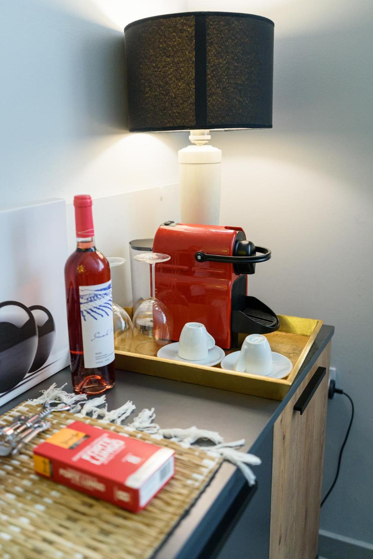 Patras' Hitech Apartment photo 2