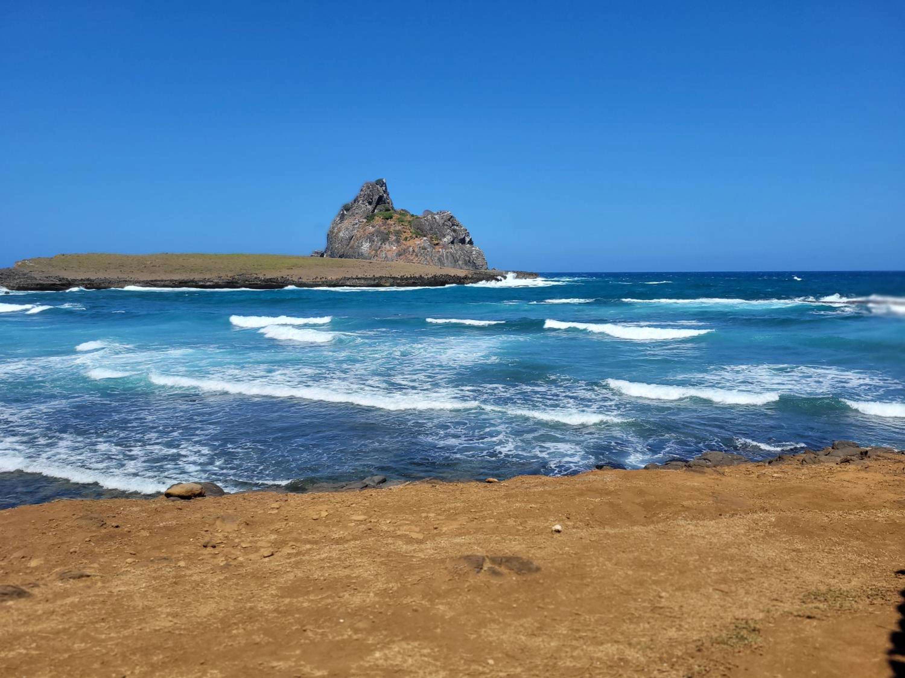 Batera House Noronha view 5