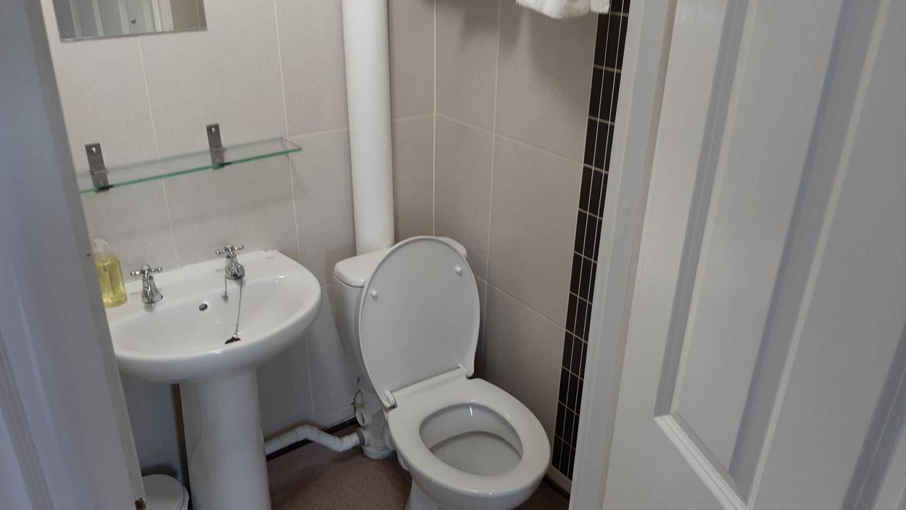 The Sportsview Guest House