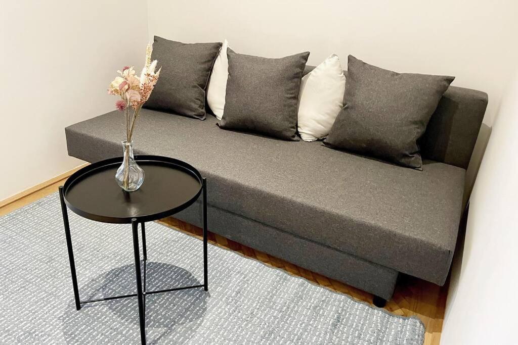 City-Center-Apartment Hip Area, Big & New
