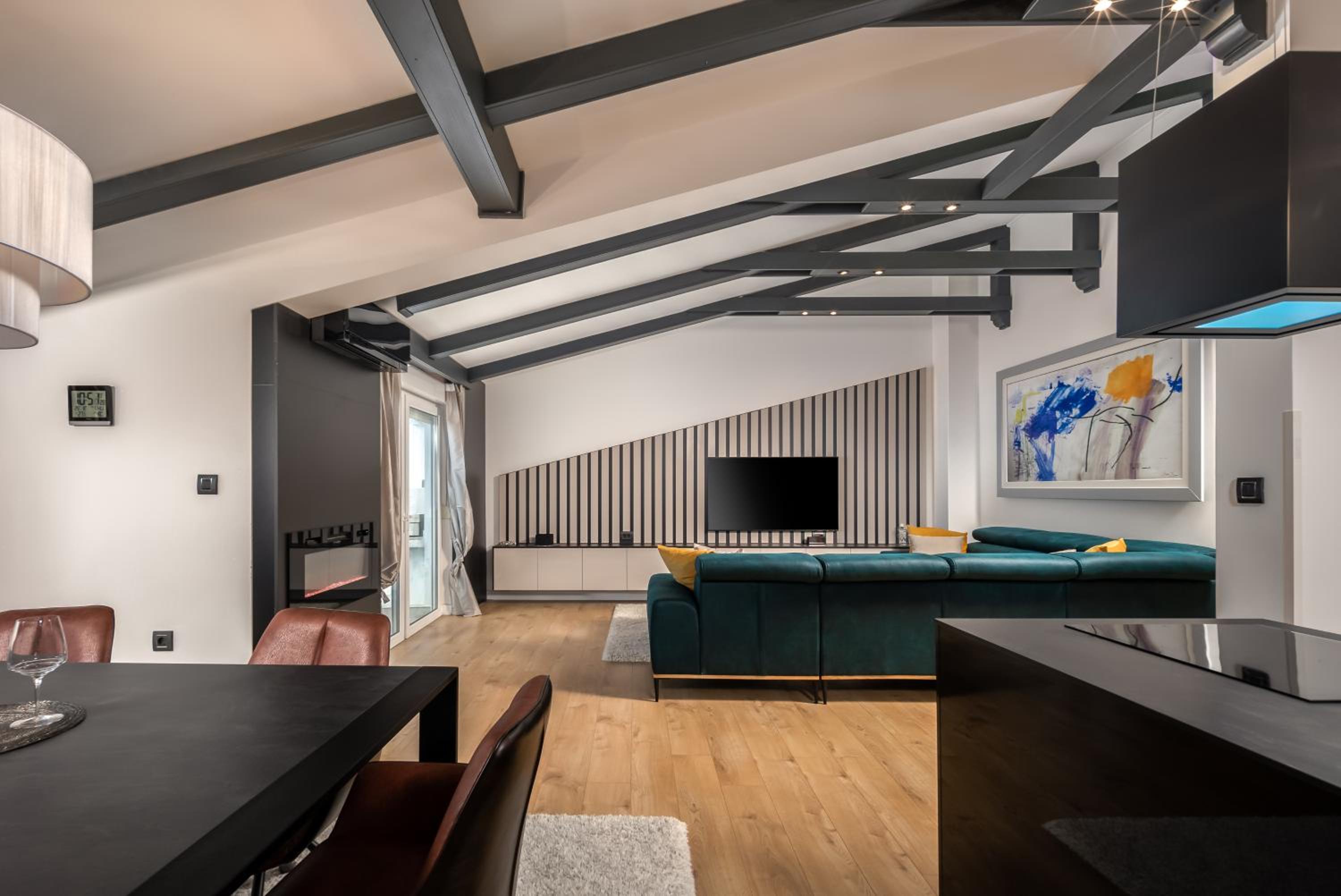 Apartment Forever