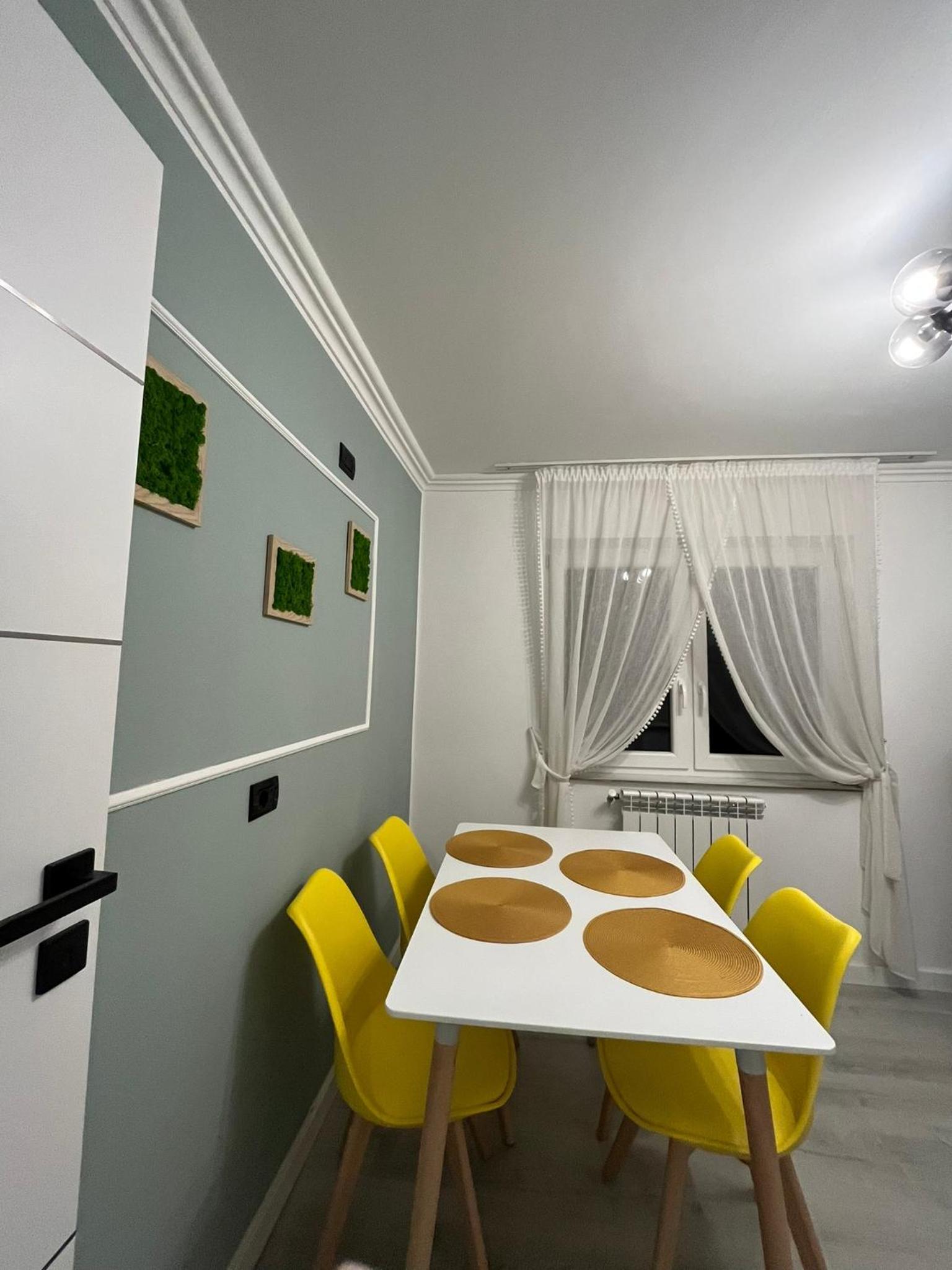 Ely Apartaments