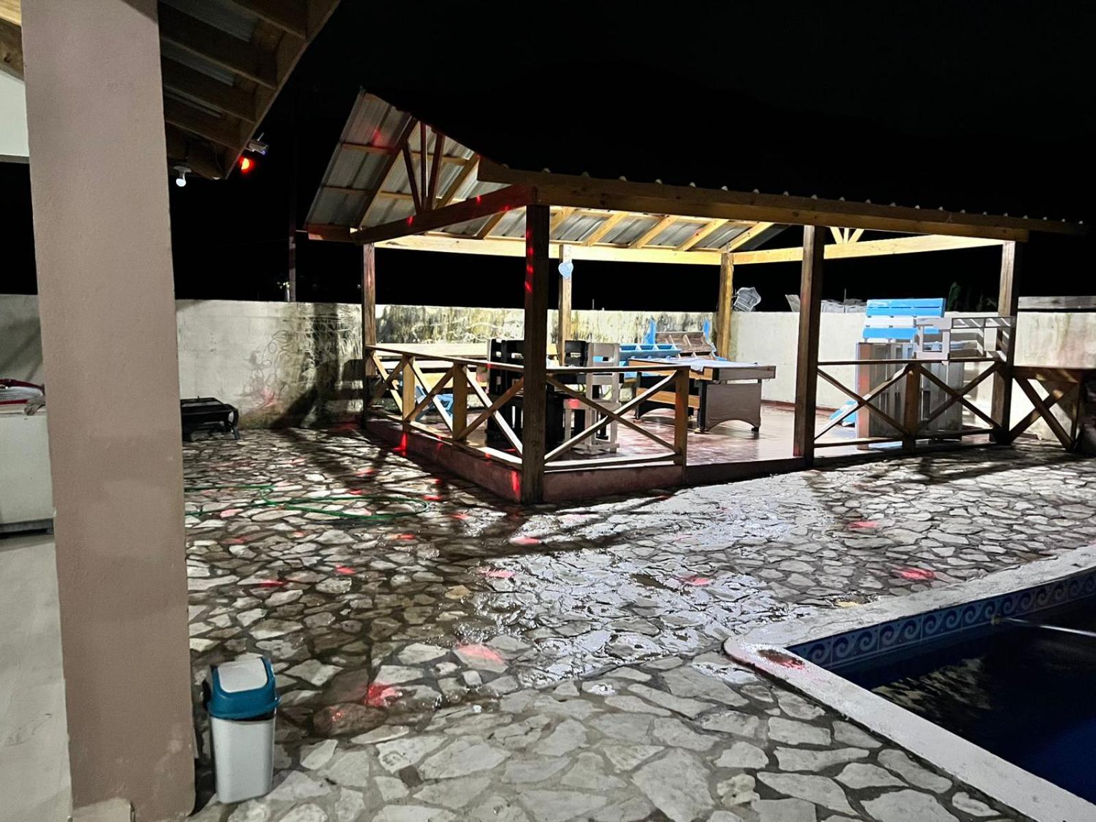 Sunflower village villa girasoles