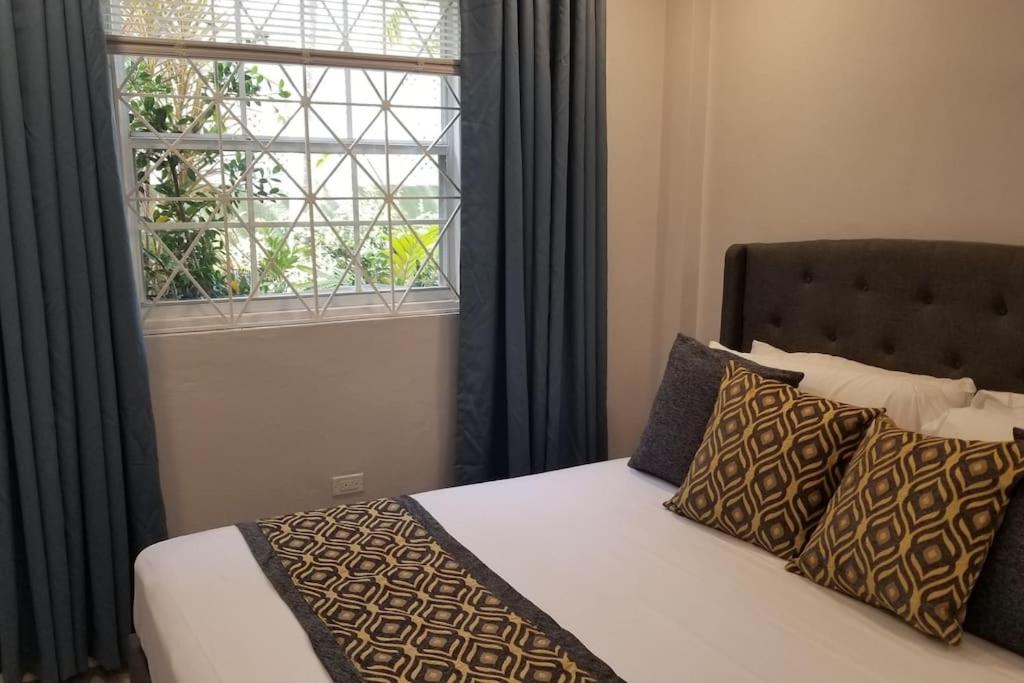 Ridgeview suite 4 view 5