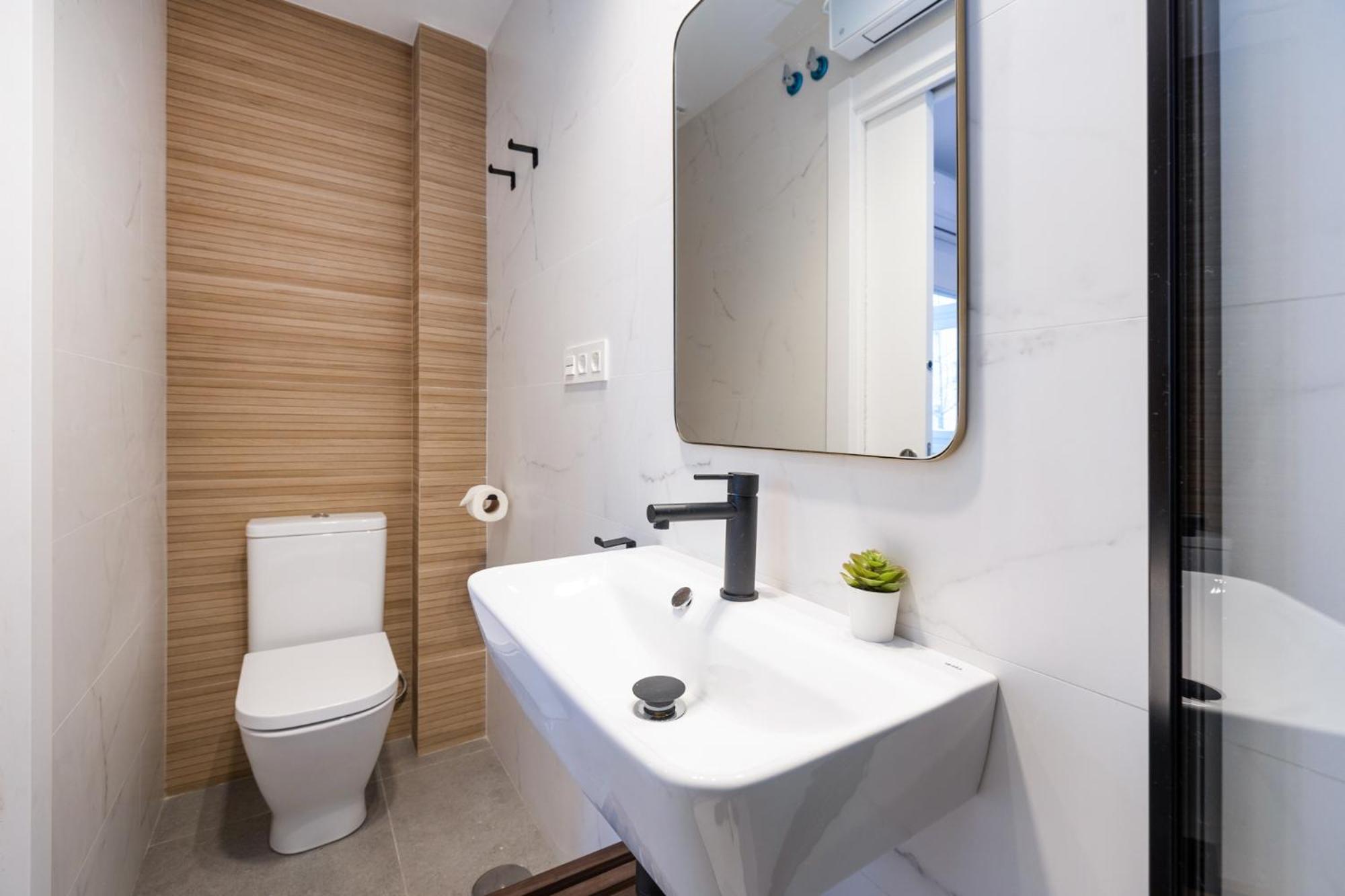 Luxury Gran Via Apartments