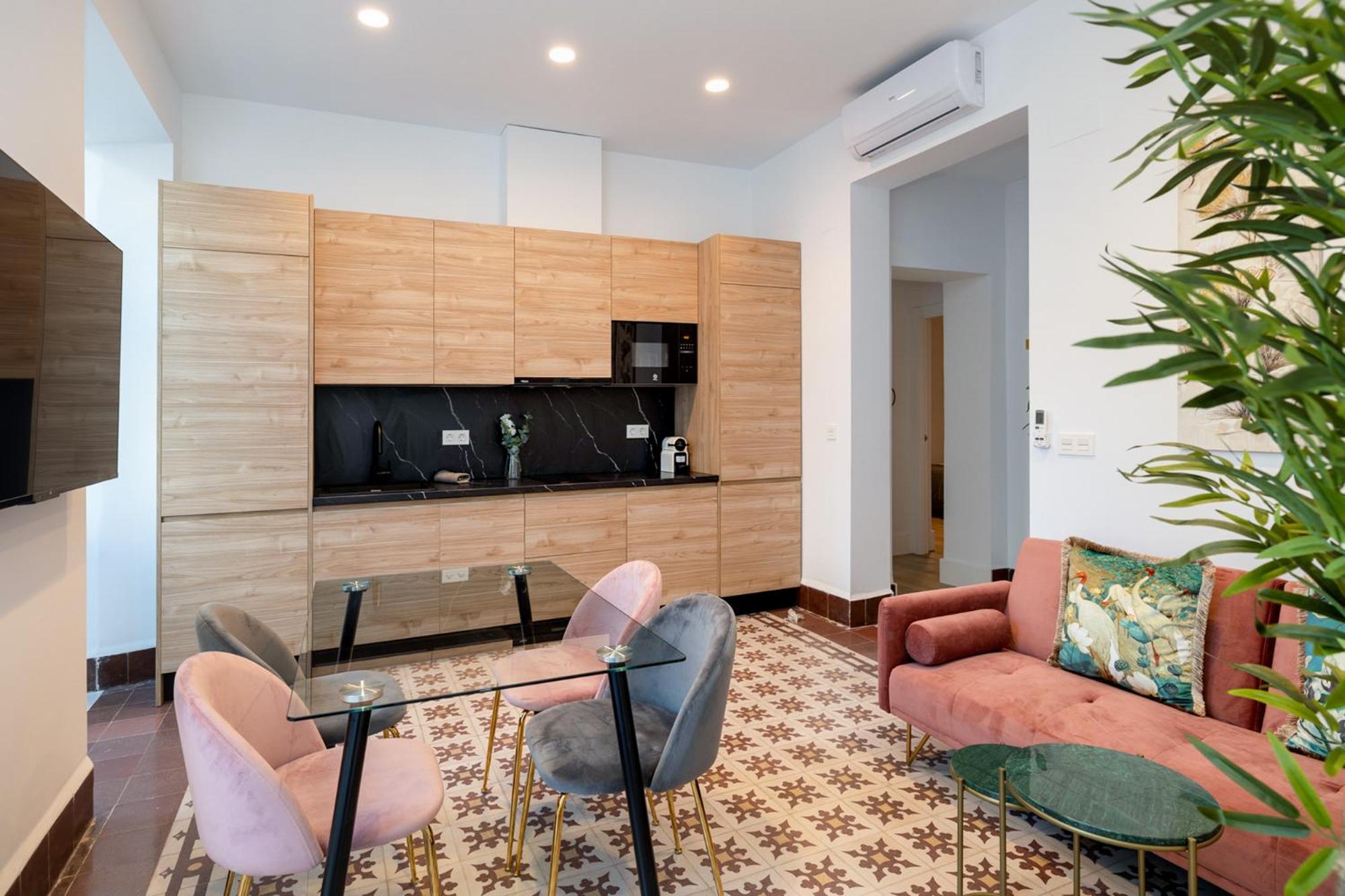 Luxury Gran Via Apartments