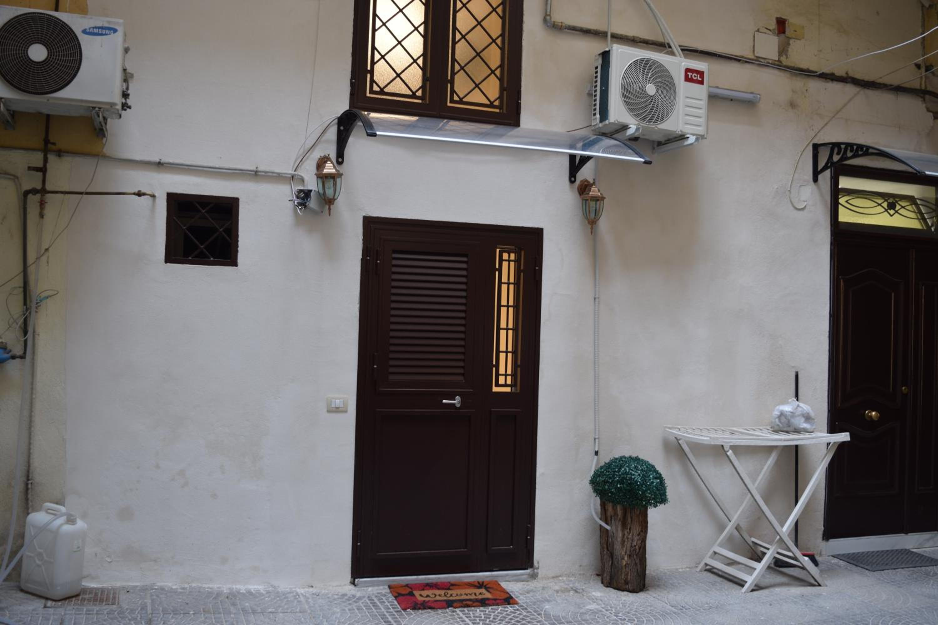 Nonnona House-Napoli centro