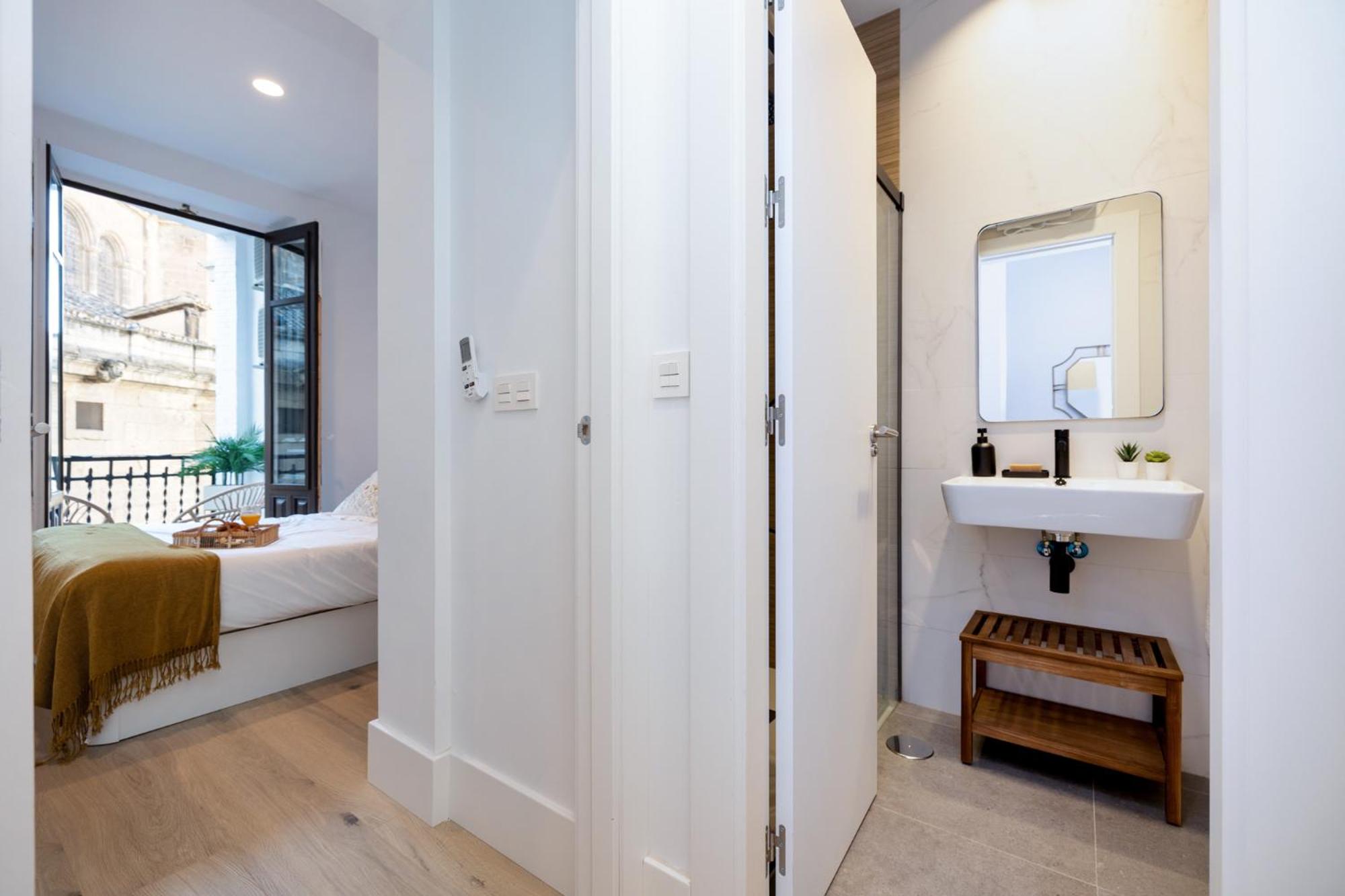 Luxury Gran Via Apartments