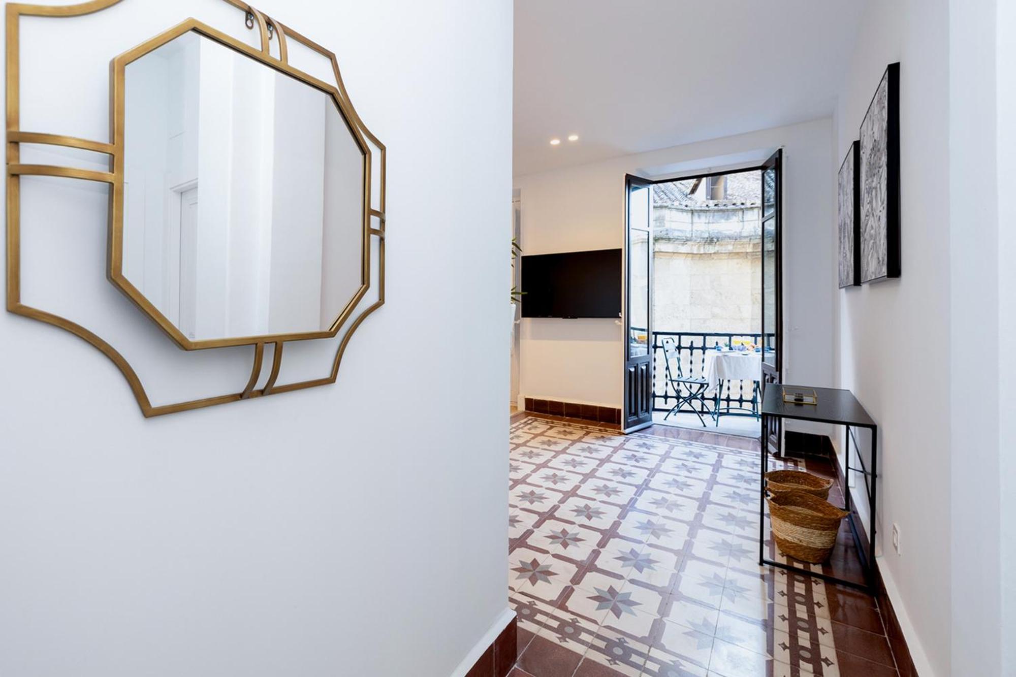 Luxury Gran Via Apartments