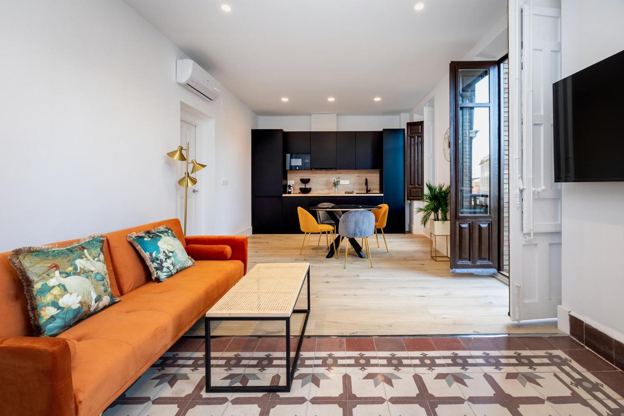 Luxury Gran Via Apartments