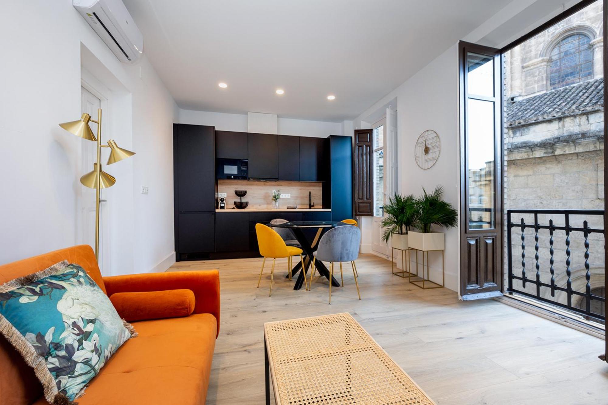 Luxury Gran Via Apartments