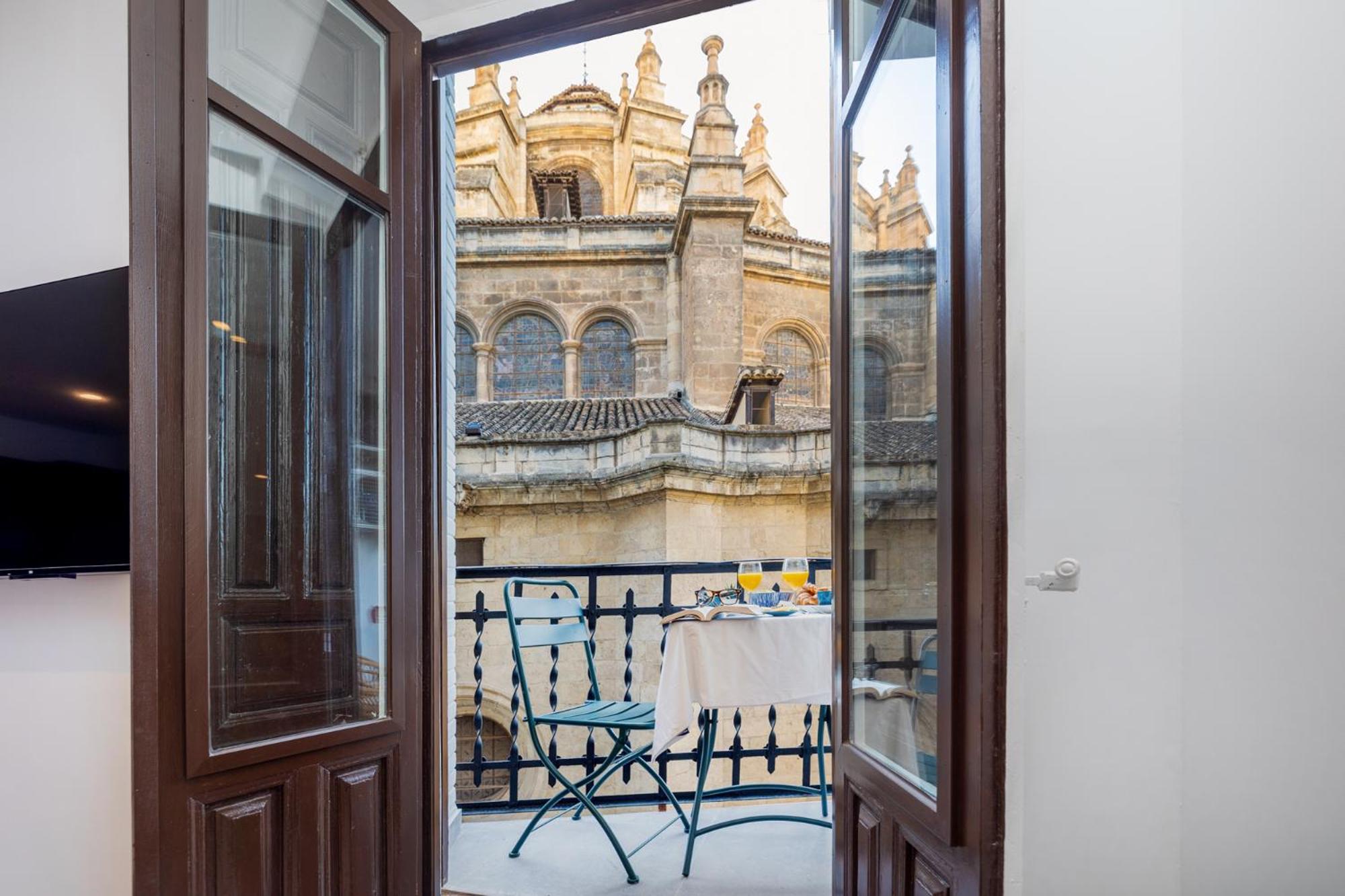 Luxury Gran Via Apartments