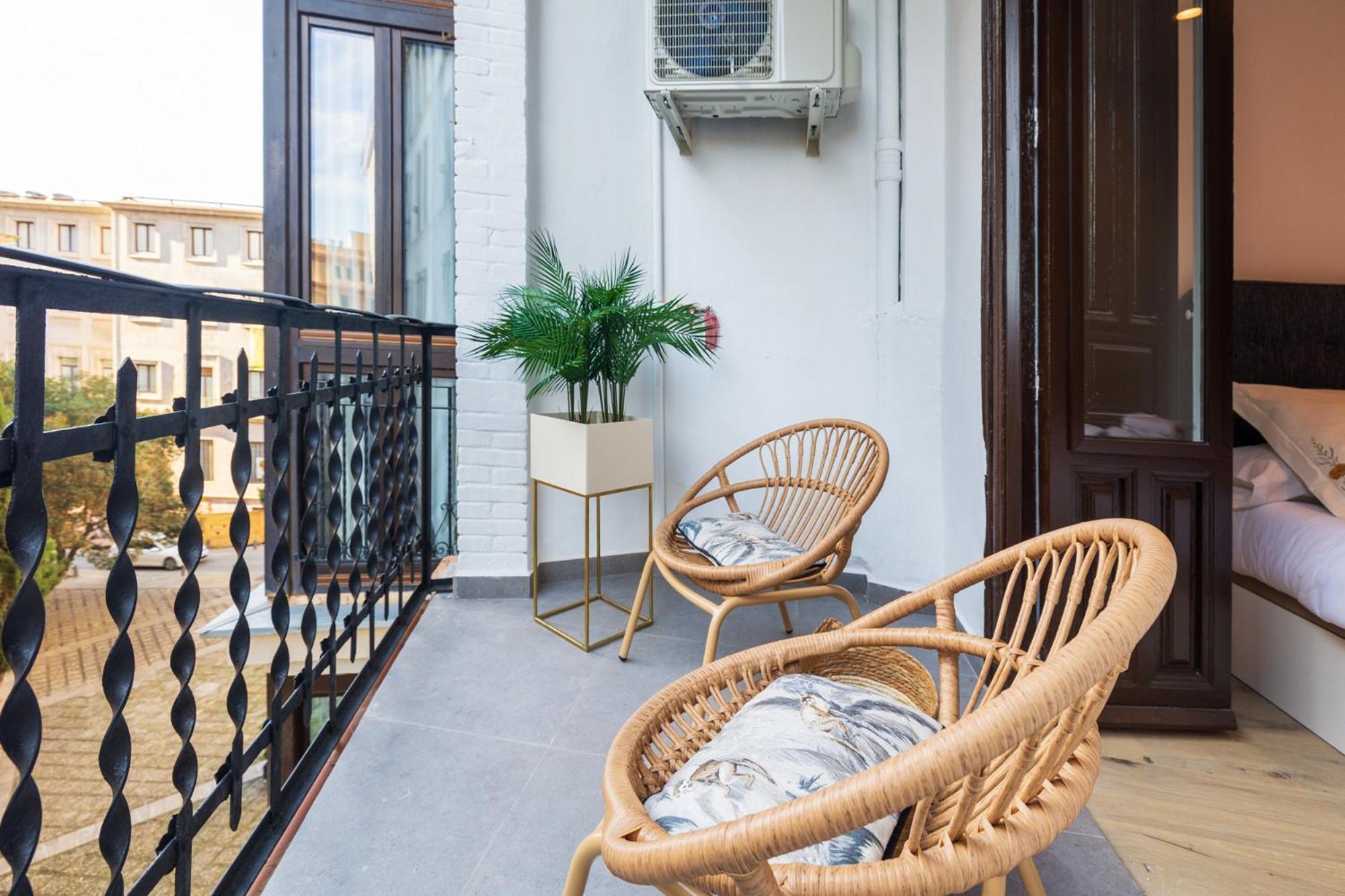 Luxury Gran Via Apartments