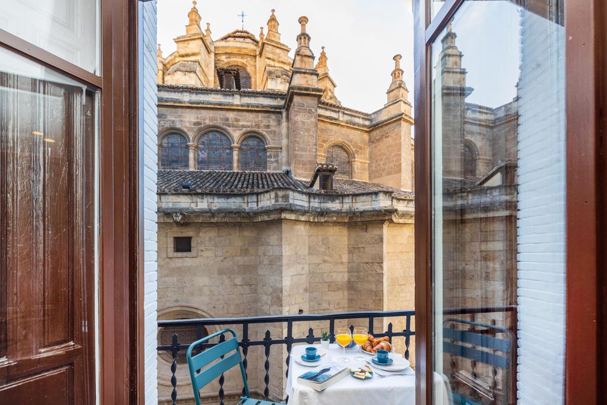 Luxury Gran Via Apartments