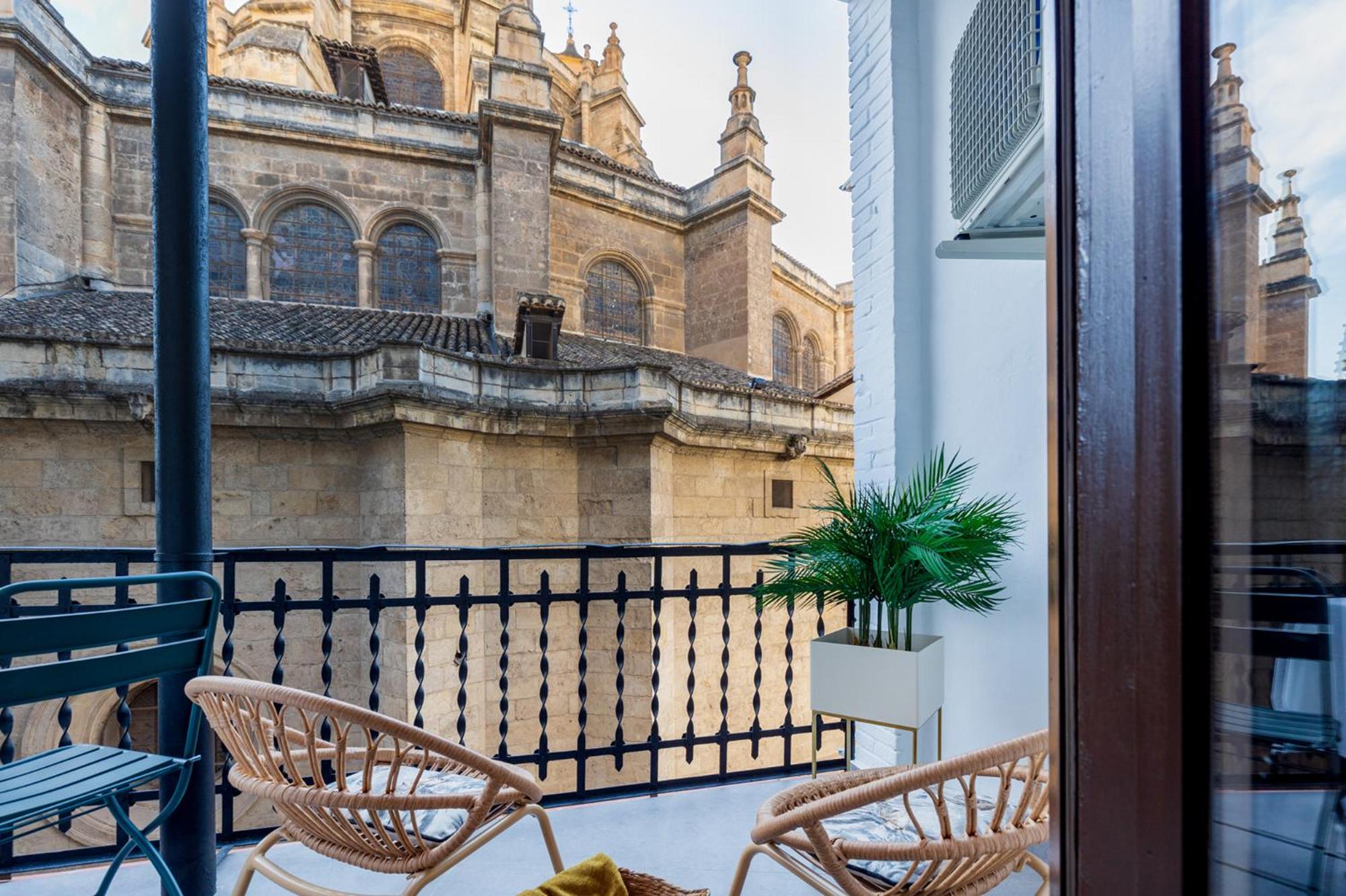 Luxury Gran Via Apartments