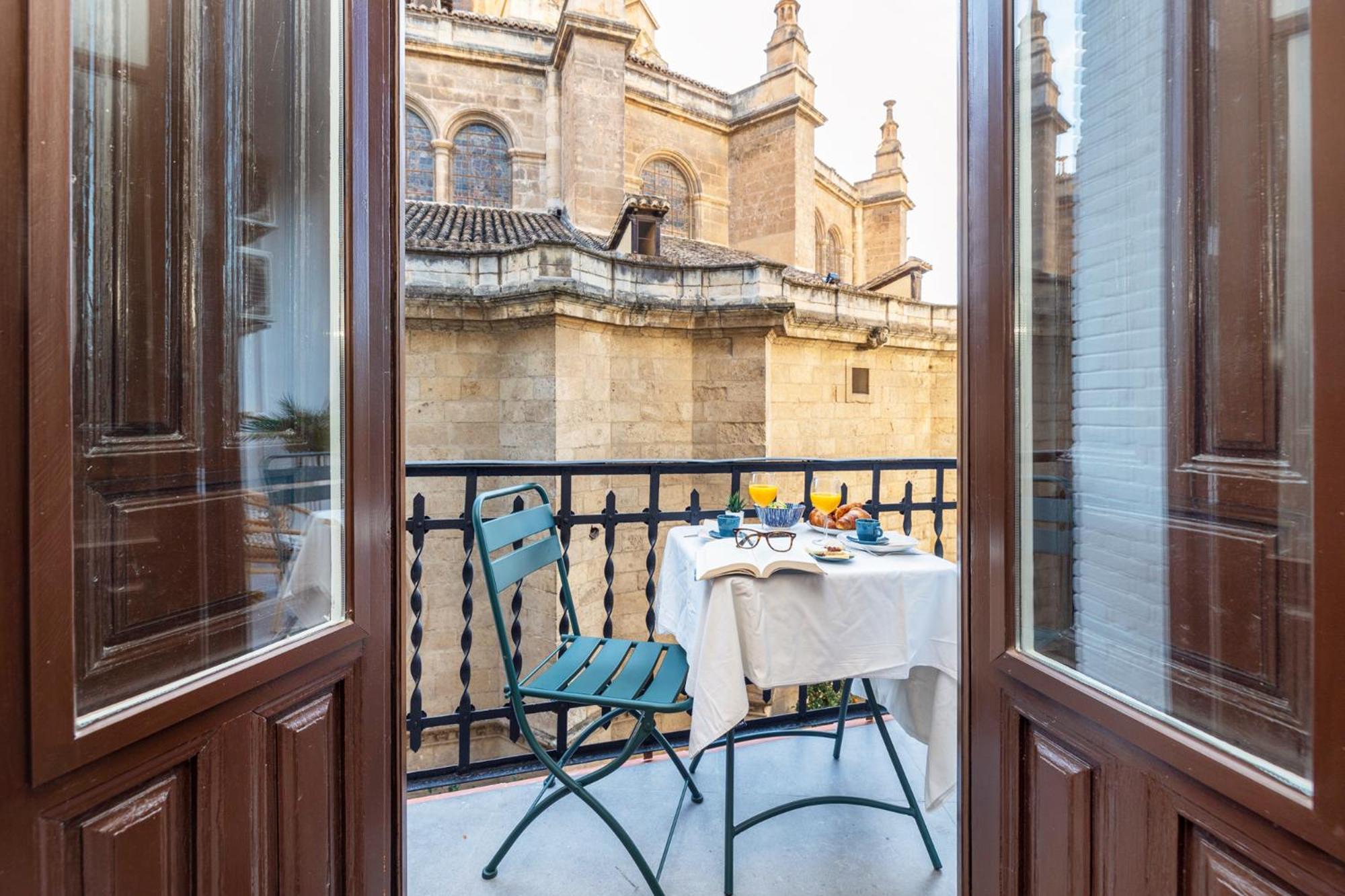 Luxury Gran Via Apartments