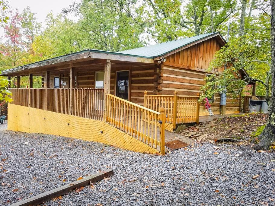 Rustic Cabin
