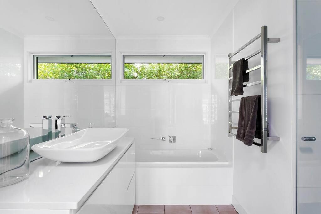 Elysian Beach House Rye