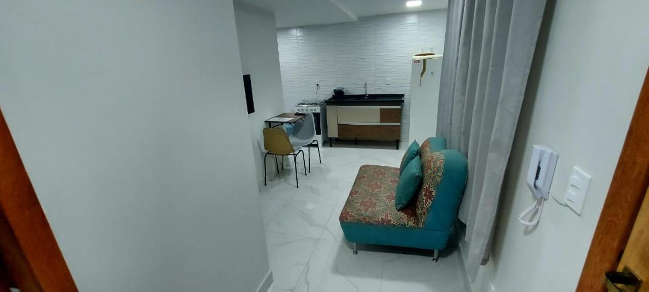 Apartamento Praia Ponta da Fruta para até 4 pessoas 203