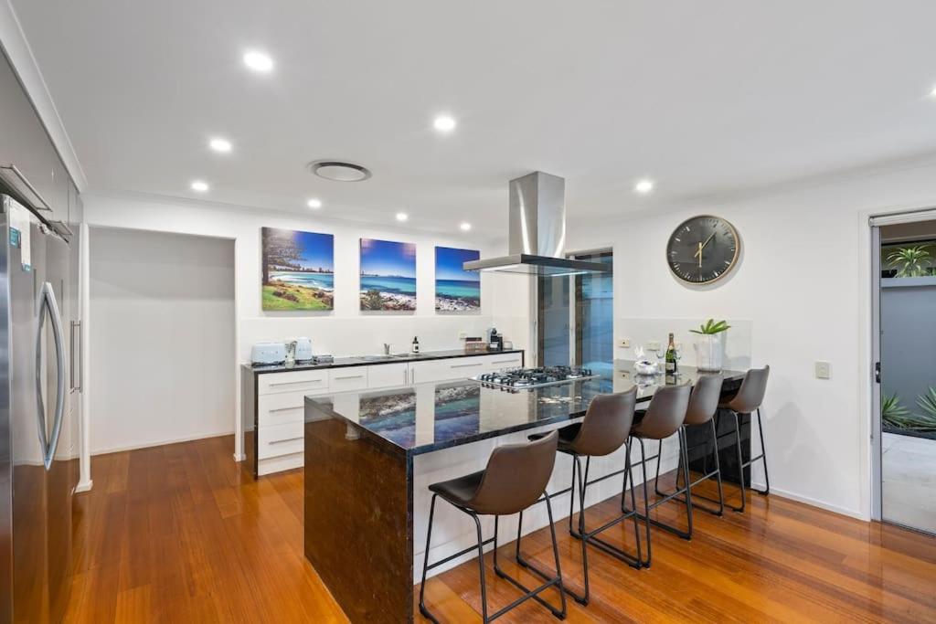 Sorrento Waterfront Retreat & Pool