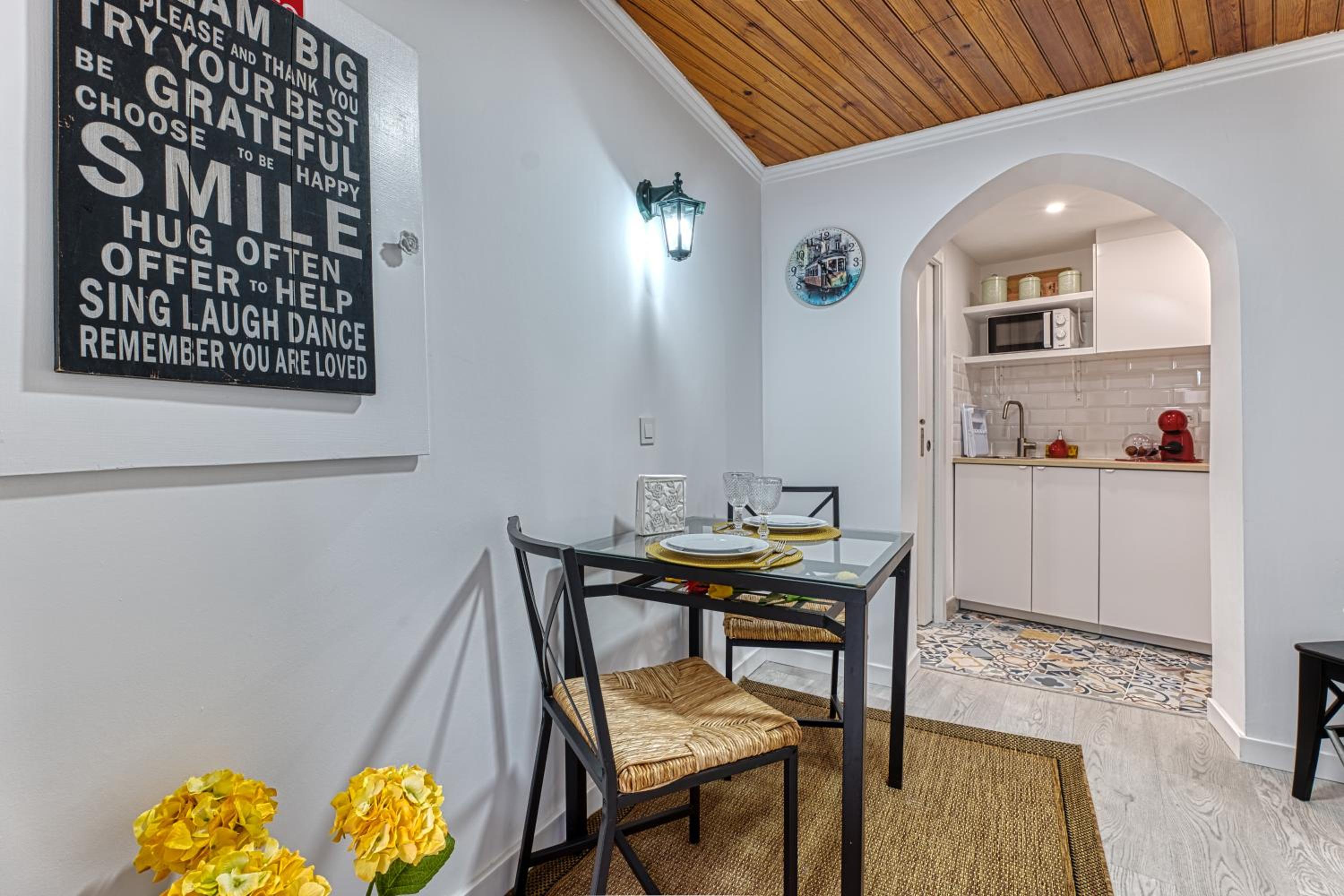 Alfama Rose Apartment view 2