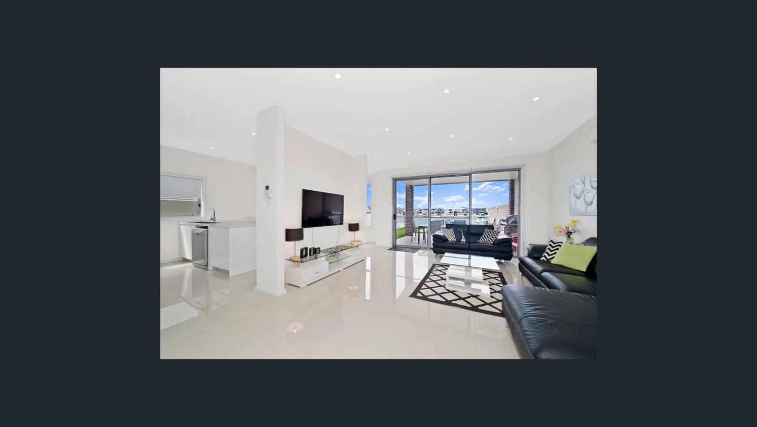 Sunshine Deluxe Port Macquarie