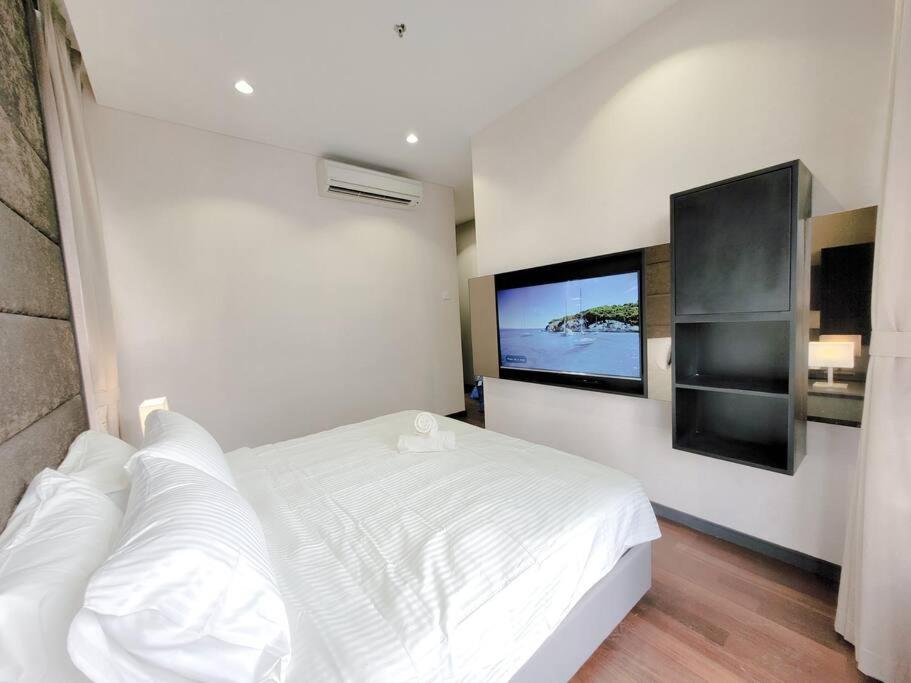 8 Kia Peng Residence Kuala Lumpur, Pavillion by Scape Stay
