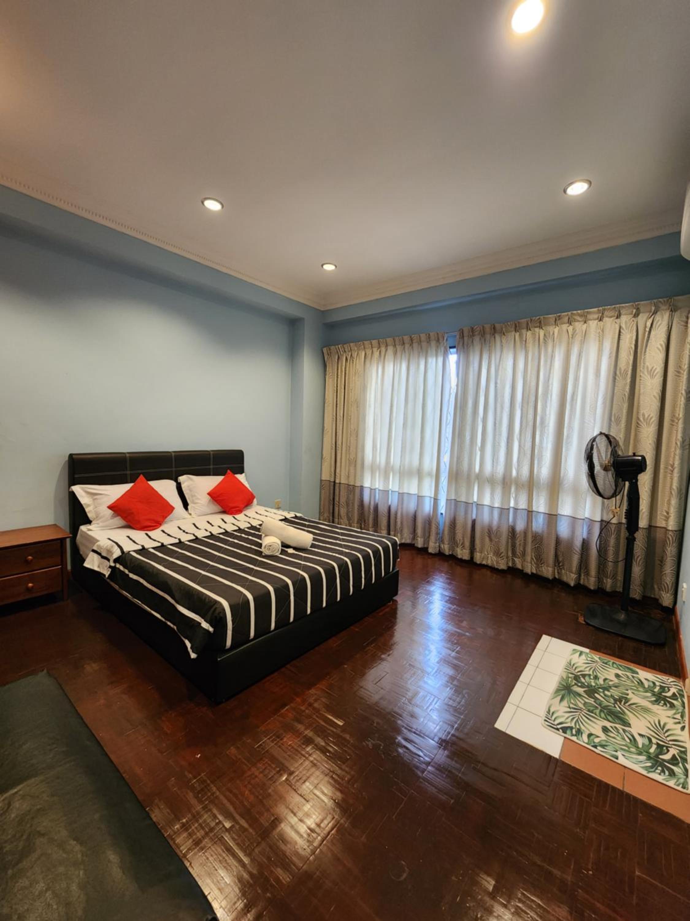 Y Homes photo 8