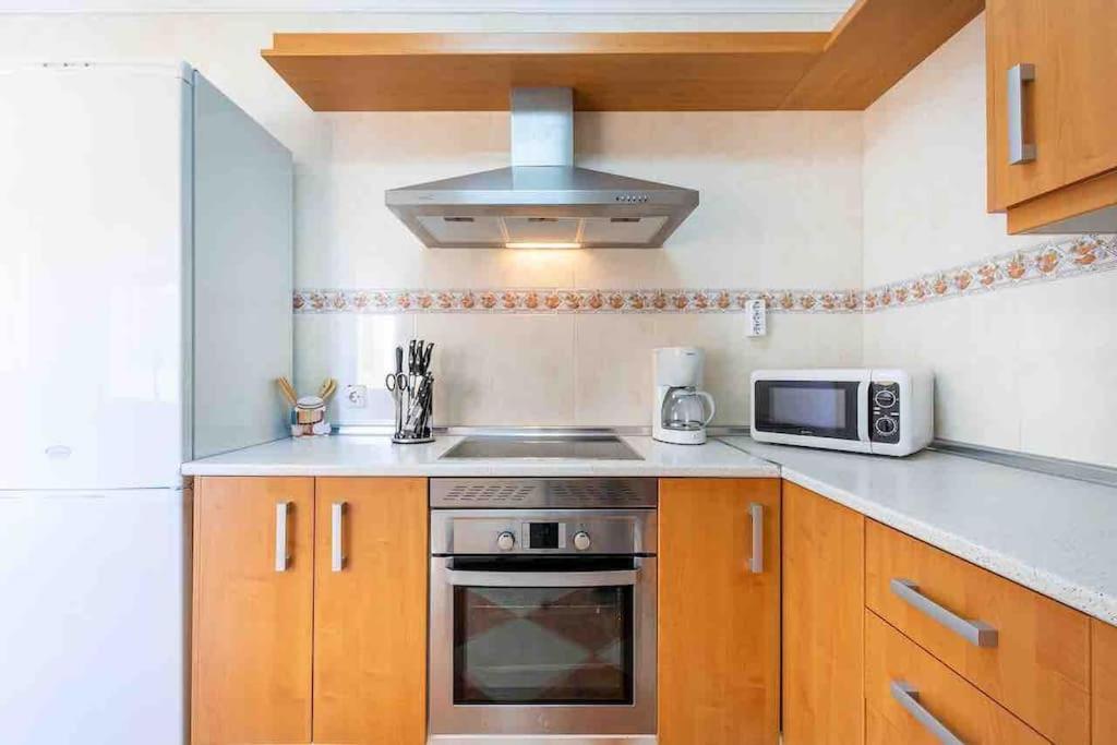 apartamento cala del moral pegado al mar