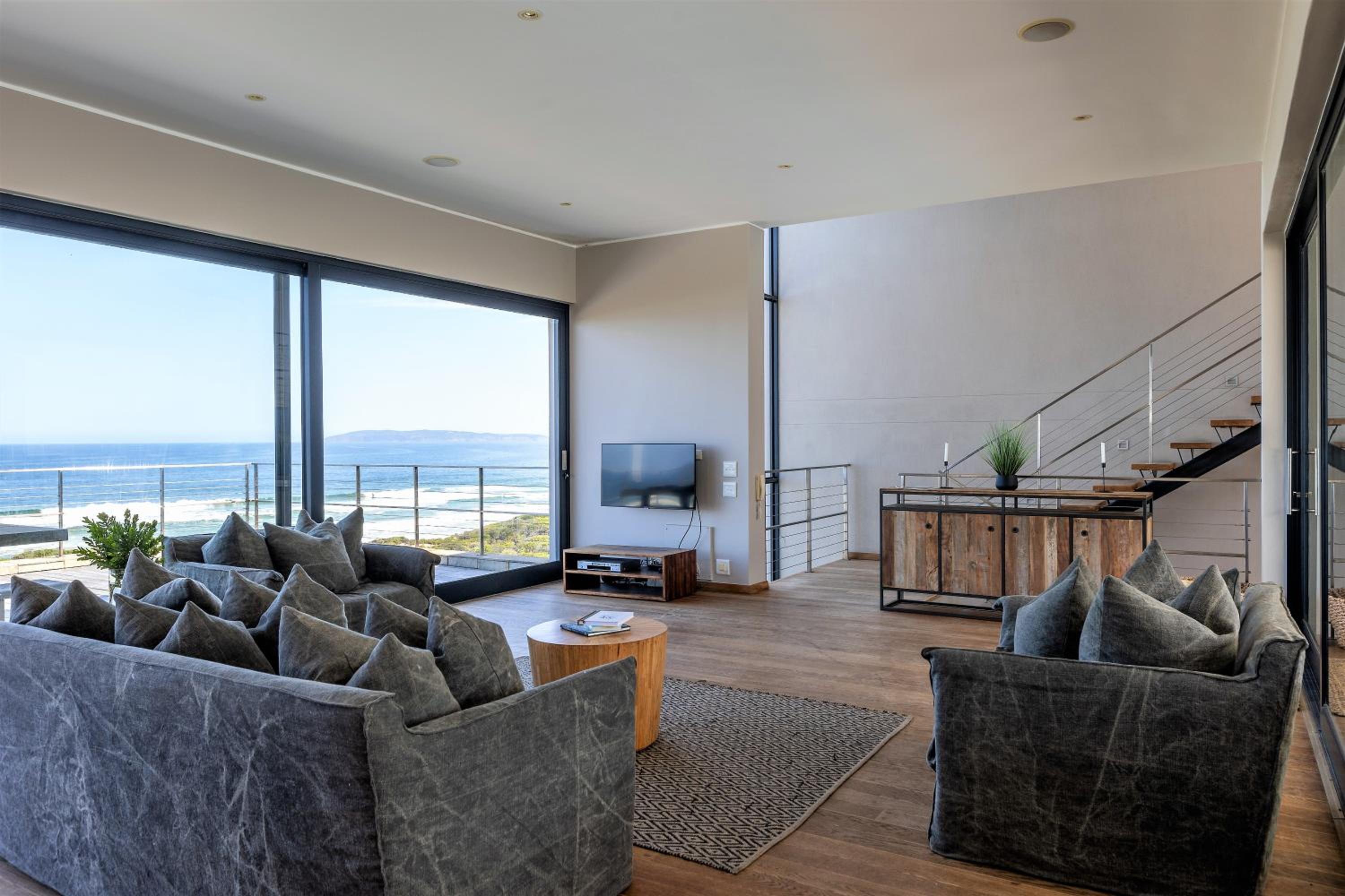 Whaleshaven 14 view 3