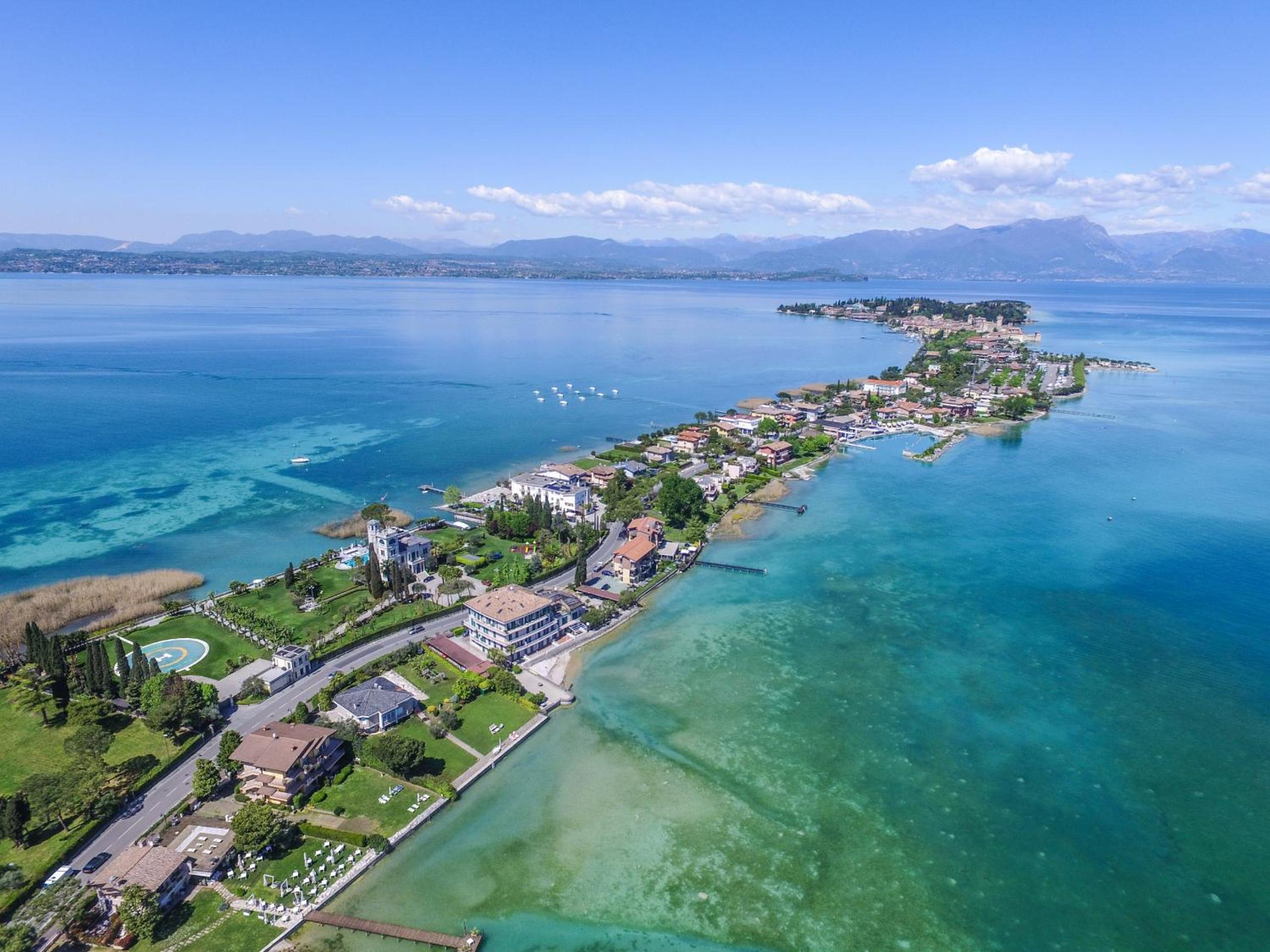Blue Suite Apartment Sirmione