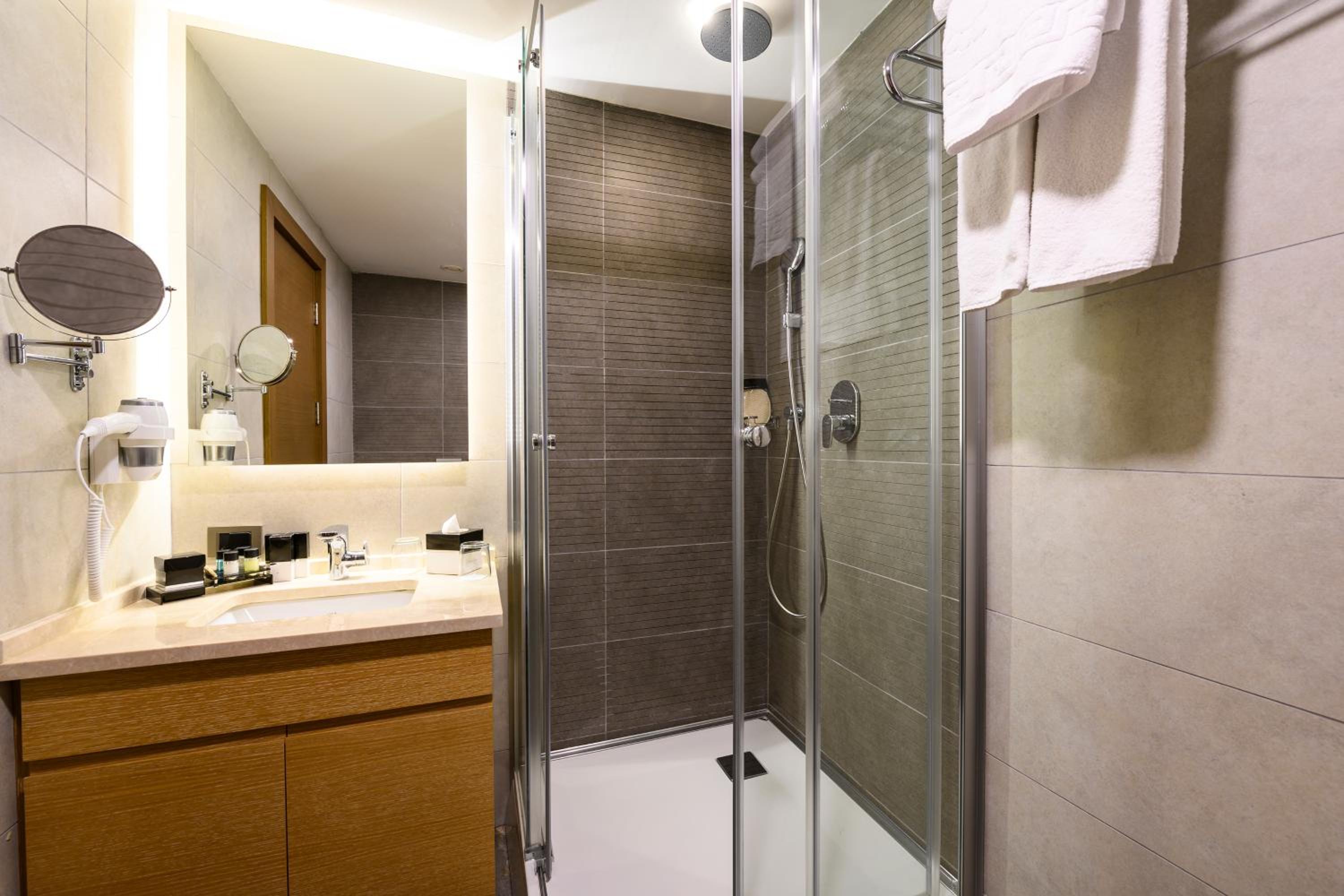 La Quinta by Wyndham İstanbul Güneşli - Image 100