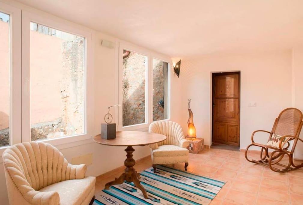 Charming Townhouse 7 PAX WIFI/AIRCON - Ca's Padrí photo 4