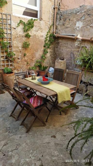 Charming Townhouse 7 PAX WIFI/AIRCON - Ca's Padrí photo 3