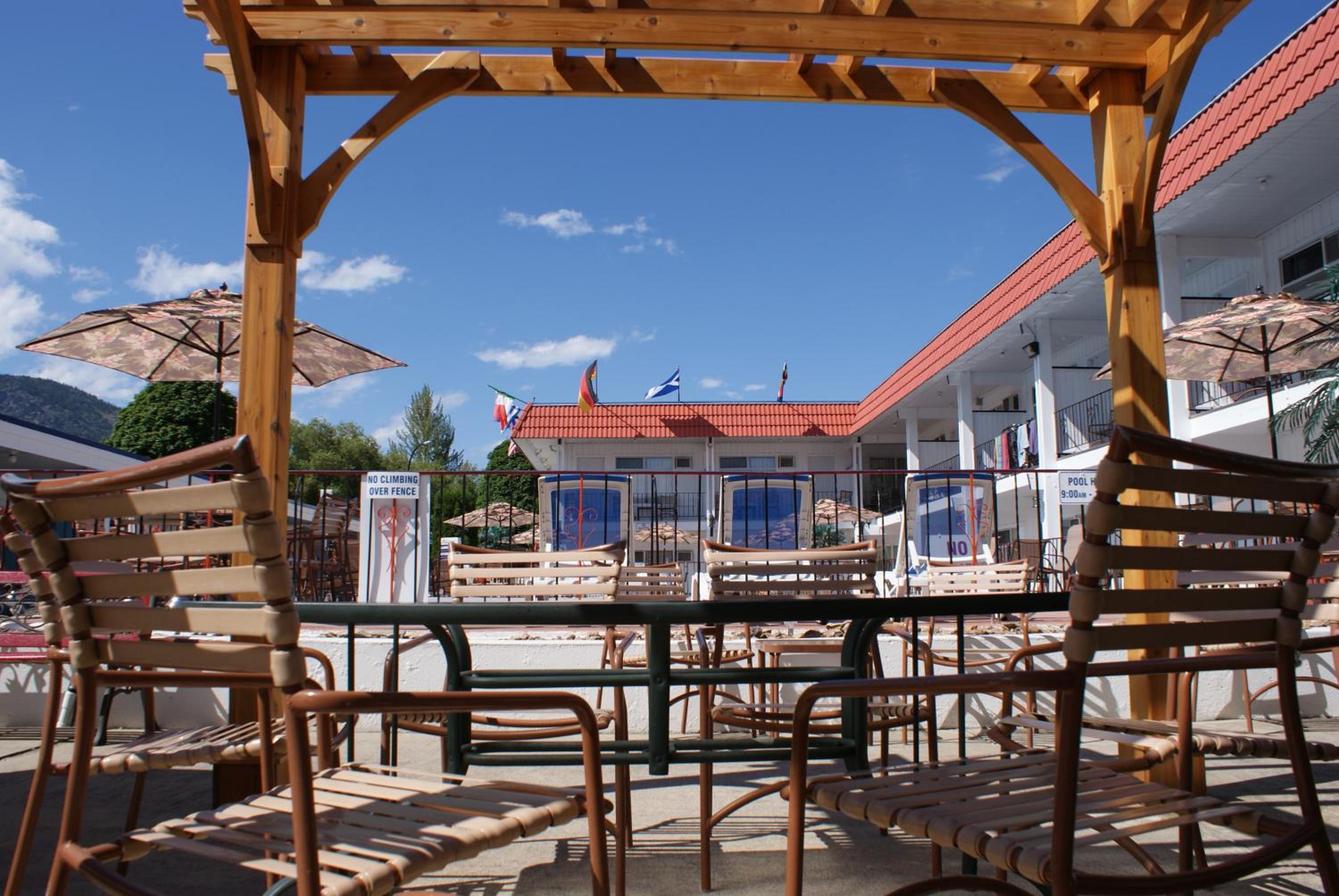 Riverside Motel